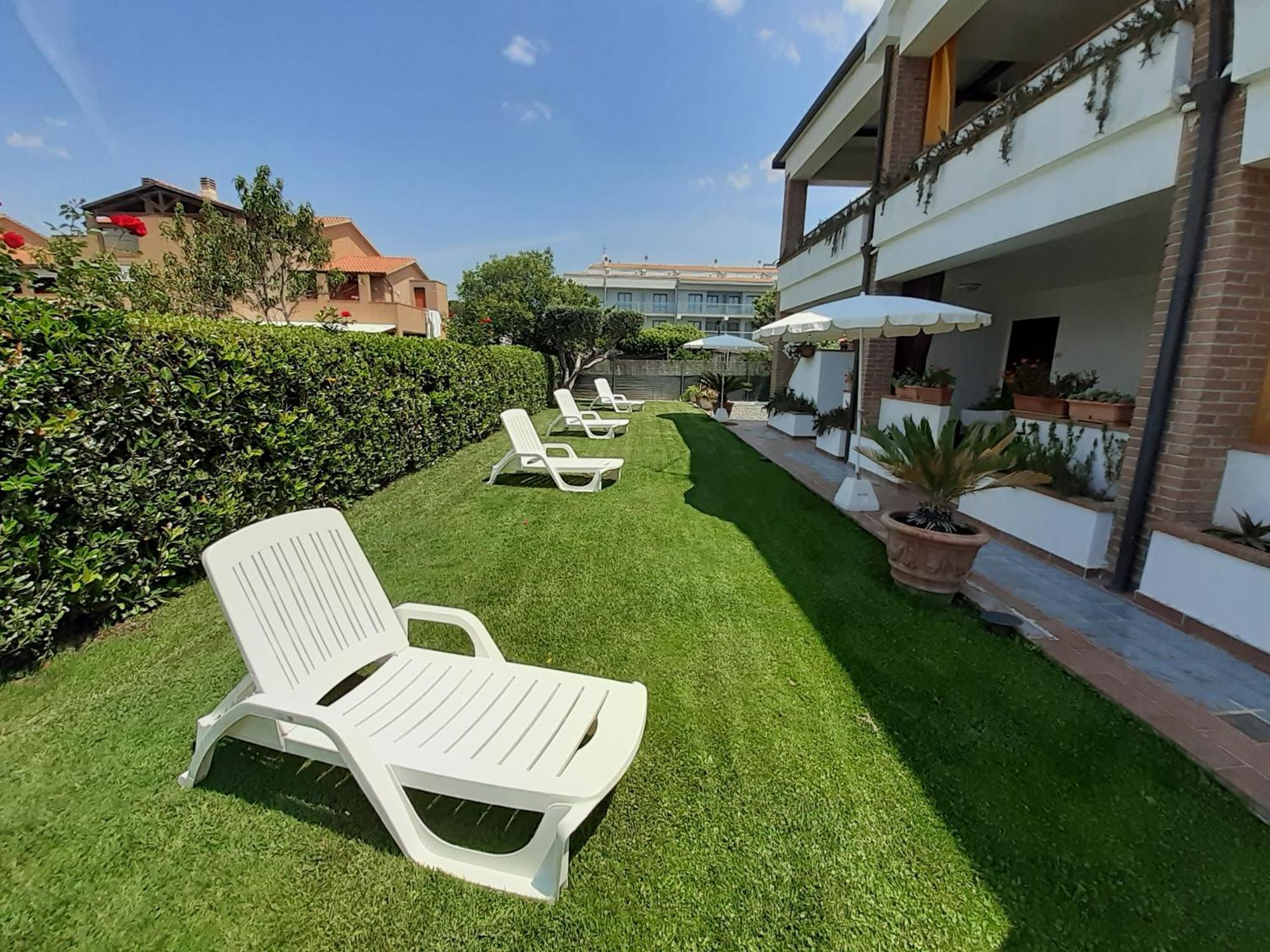 Hotel B&B Rispescia Grosseto Eksteriør bilde