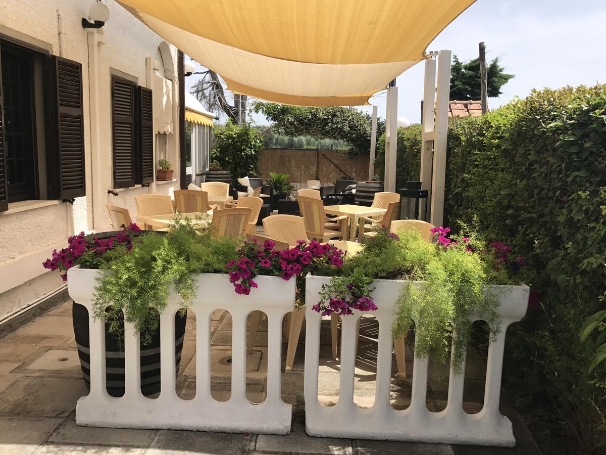 Hotel B&B Rispescia Grosseto Eksteriør bilde