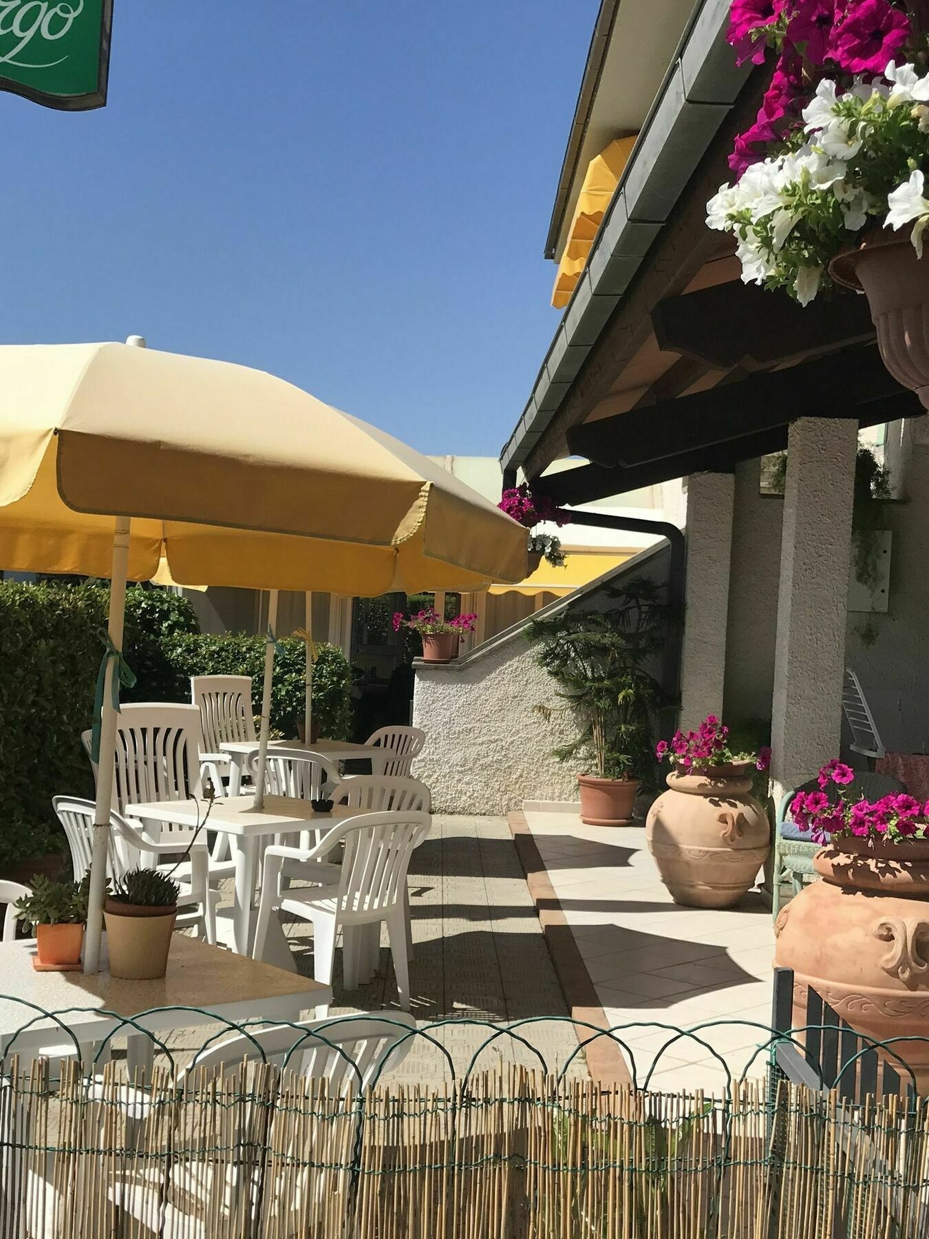 Hotel B&B Rispescia Grosseto Eksteriør bilde